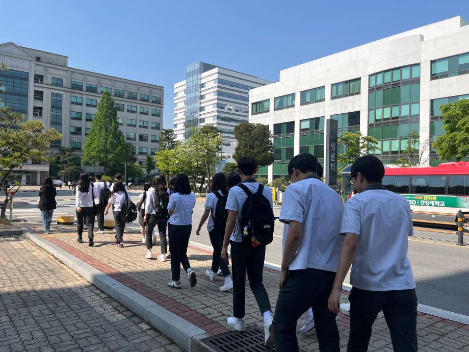 썸네일 사진